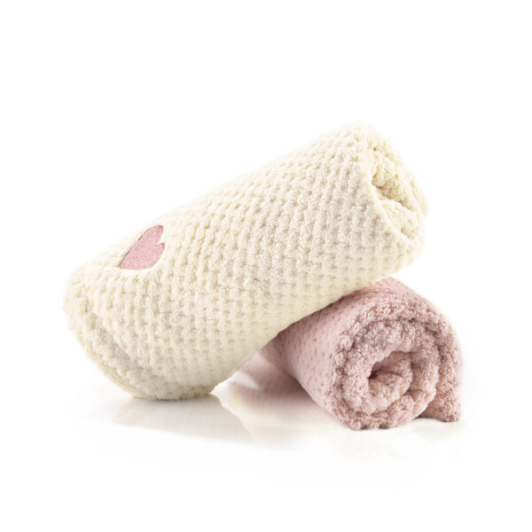Mikrofiber håndklæde til hår - Rosa 1 stk + Pudder 1 stk - Spar 15% - Yuaia